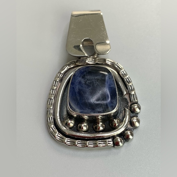 Silpada Vintage Rare Sterling Silver BOLD & BEAUTIFUL Sodalite Pendant & Collar - Picture 2 of 15